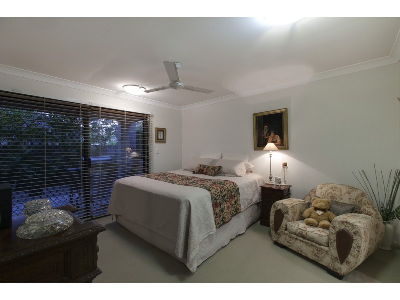 27 Lisa Street, Mcdowall QLD 4053