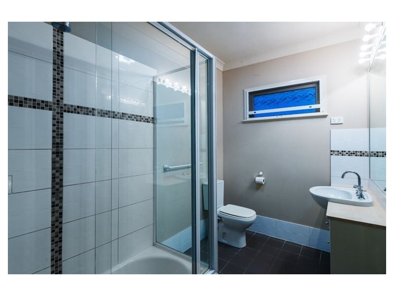 76 Hammersmith Street, Coopers Plains QLD 4108