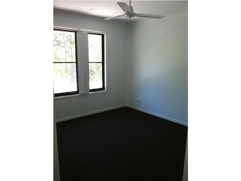 North Lakes QLD 4509