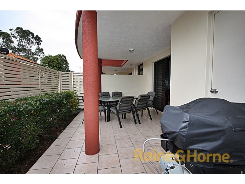 15 Dansie Street, Greenslopes QLD 4120