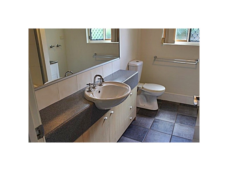 2 69 Coonan Street, Indooroopilly QLD 4068