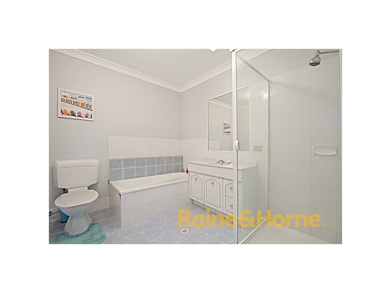 Unit 1 / 15 Bridgman Drive, Reedy Creek QLD 4227