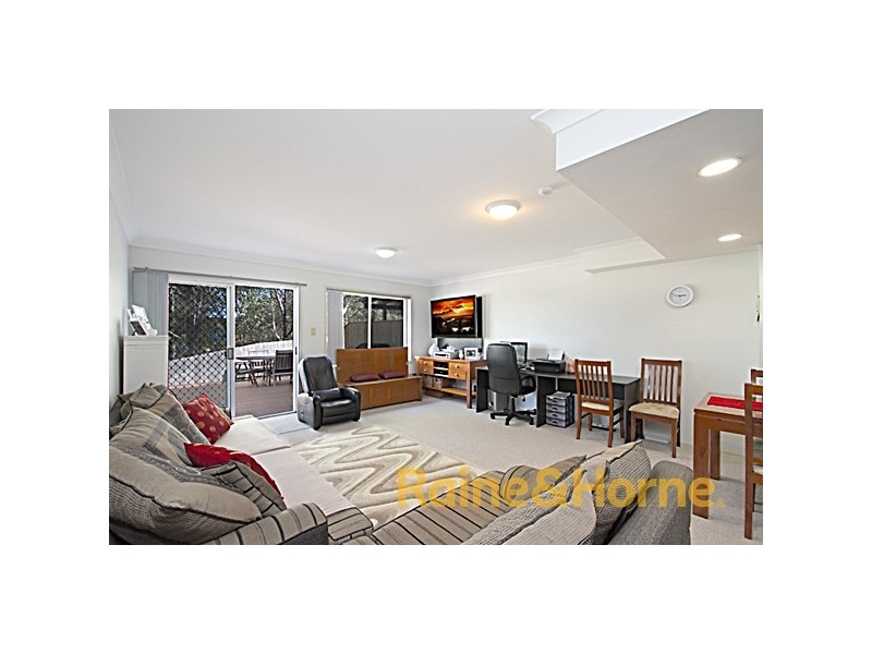 Unit 1 / 15 Bridgman Drive, Reedy Creek QLD 4227