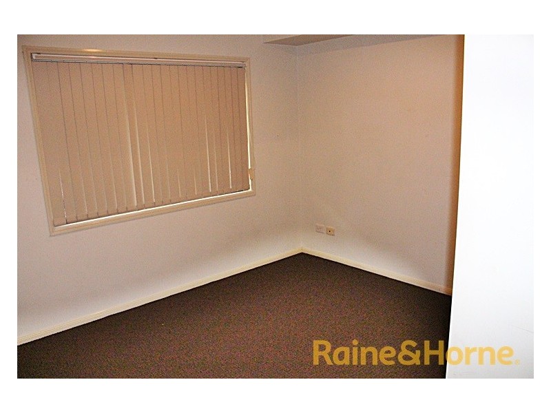 12 Greendale Way, Carindale QLD 4152