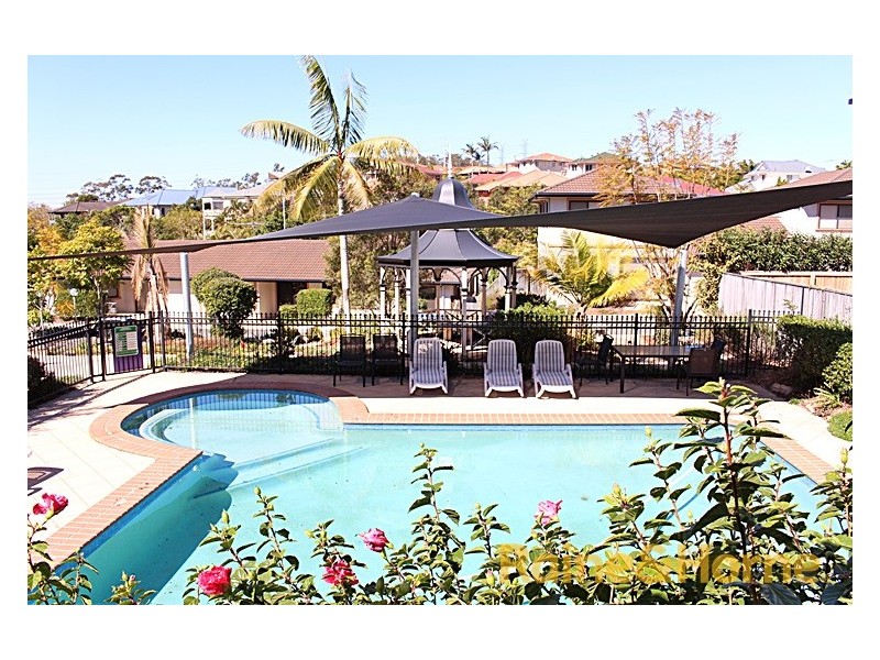 12 Greendale Way, Carindale QLD 4152