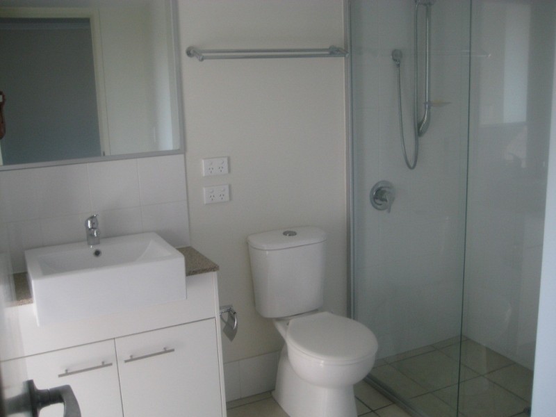 17, 219/223 Tufnell Road, Banyo QLD 4014