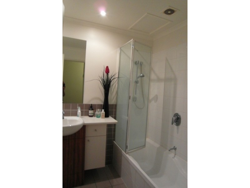 22 Florence St, Teneriffe QLD 4005