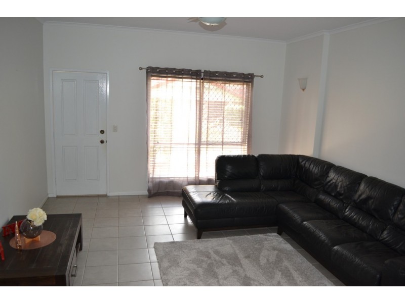 8/142 Bunya Road, Arana Hills QLD 4054