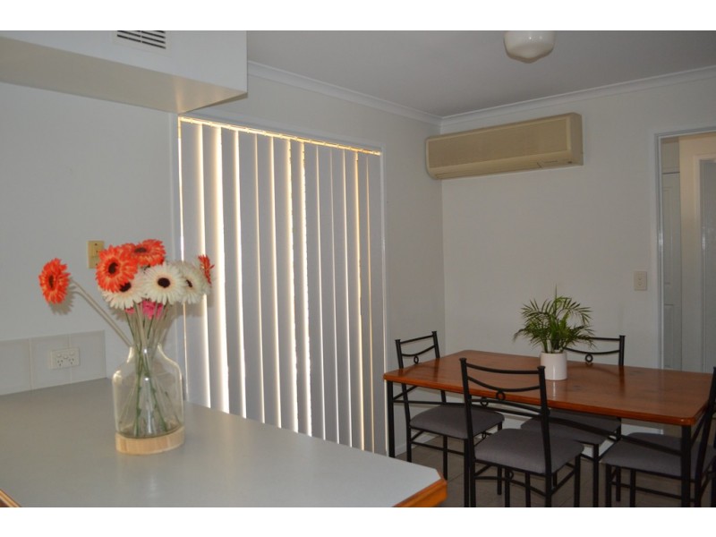 8/142 Bunya Road, Arana Hills QLD 4054