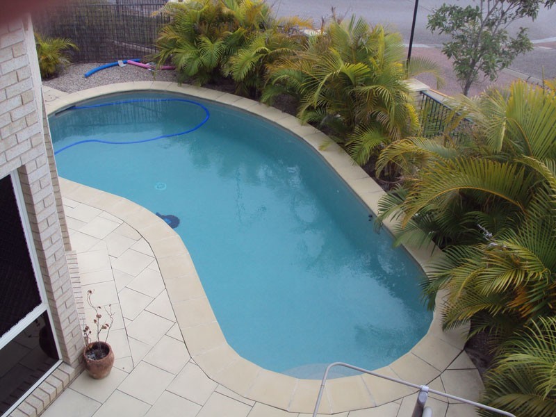 1 Moyenne Crescent, Varsity Lakes QLD 4227