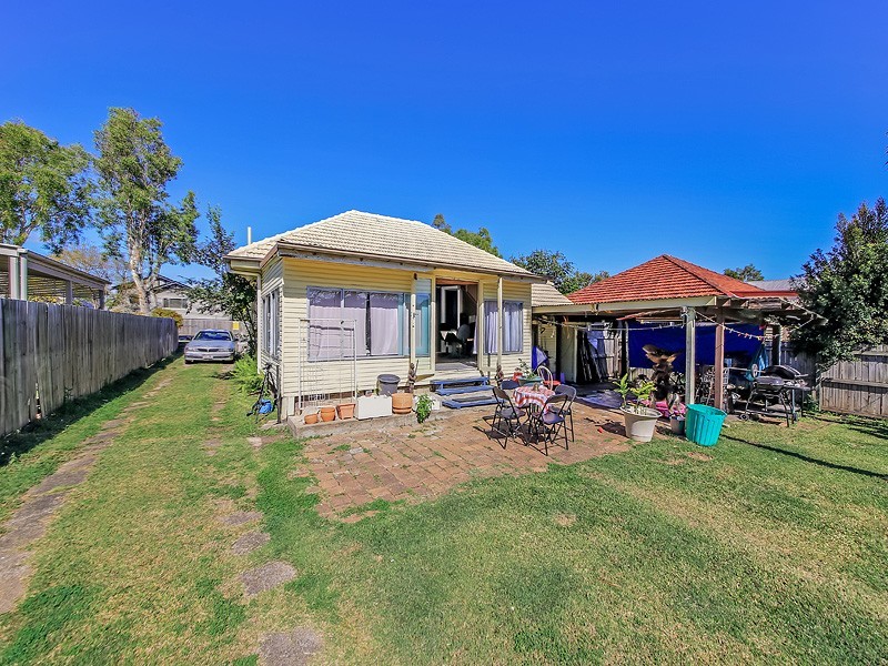 87 Sherwood Road, Rocklea QLD 4106