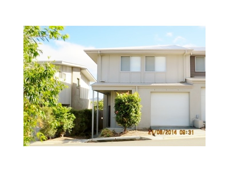 2 Toohey Street, Pacific Pines QLD 4211