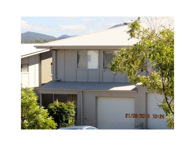 2 Toohey Street, Pacific Pines QLD 4211