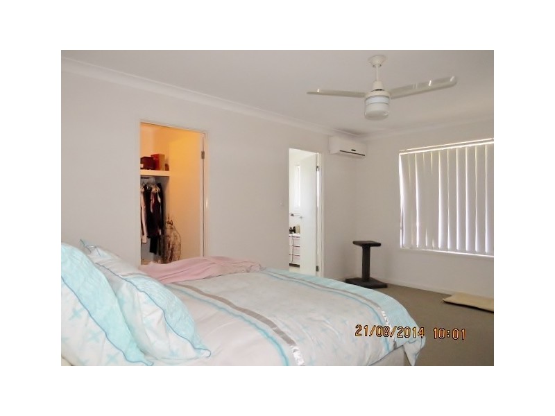 2 Toohey Street, Pacific Pines QLD 4211