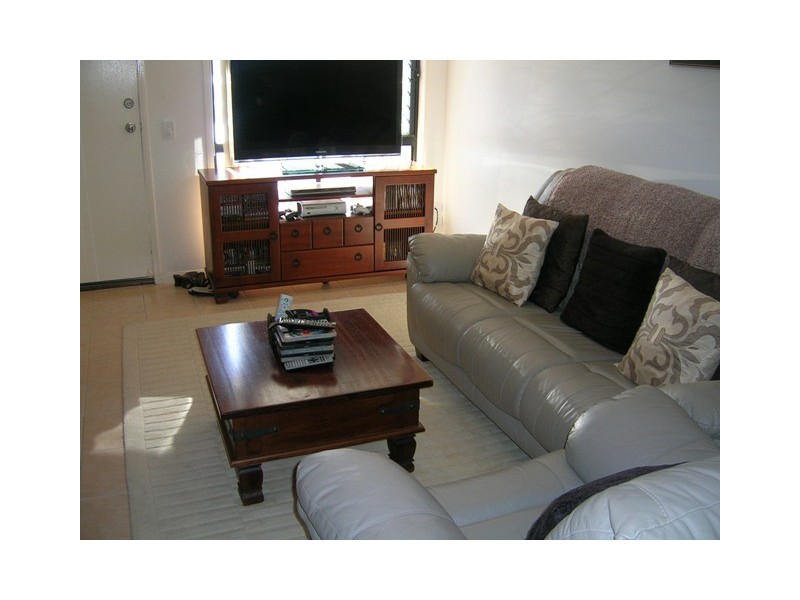 18 Loganlea Road, Waterford West QLD 4133