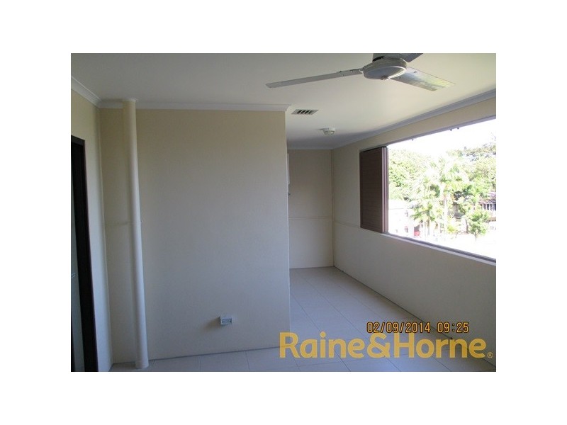U214 / 92 – 98 Digger St, Cairns City QLD 4870