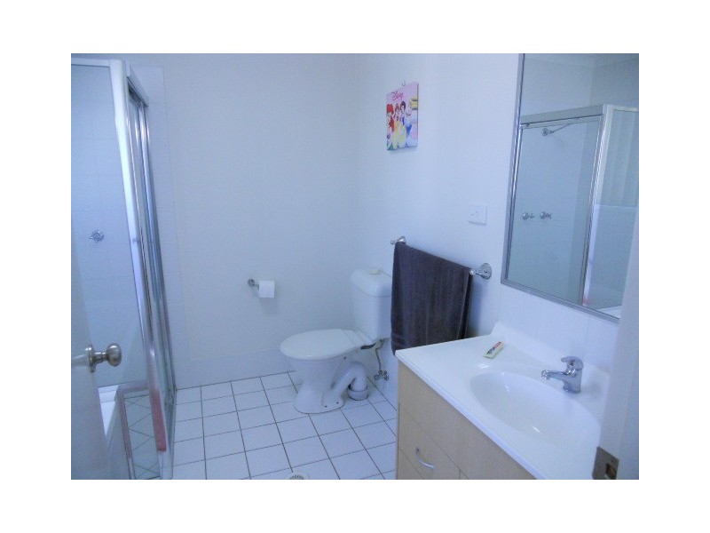 18 Loganlea Road, Waterford West QLD 4133