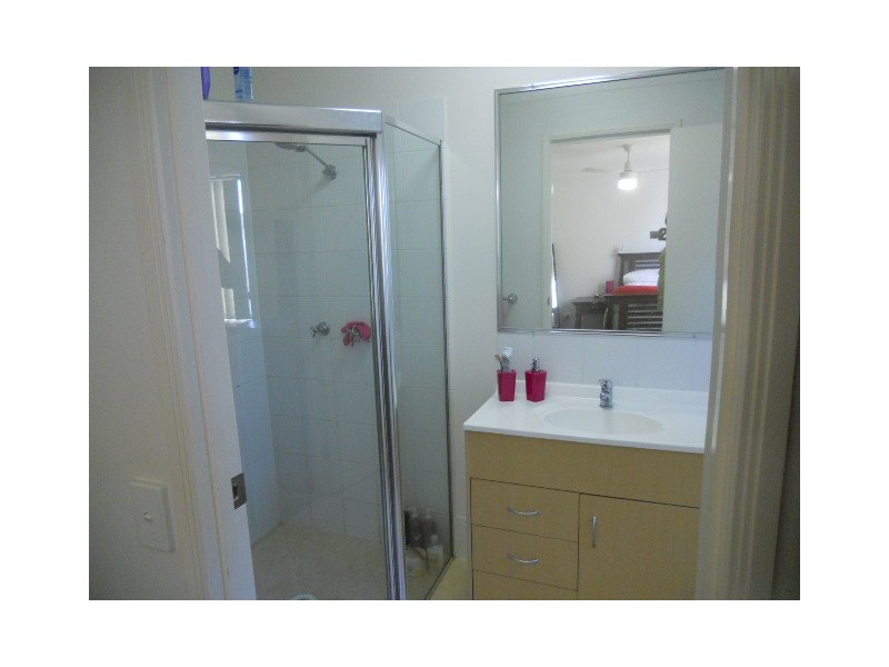 18 Loganlea Road, Waterford West QLD 4133