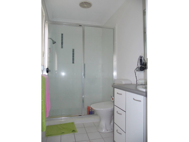 27 Heathwood st, Taigum QLD 4018