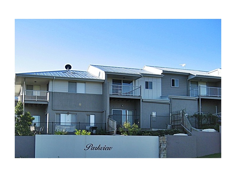 2 Toohey, Pacific Pines QLD 4211