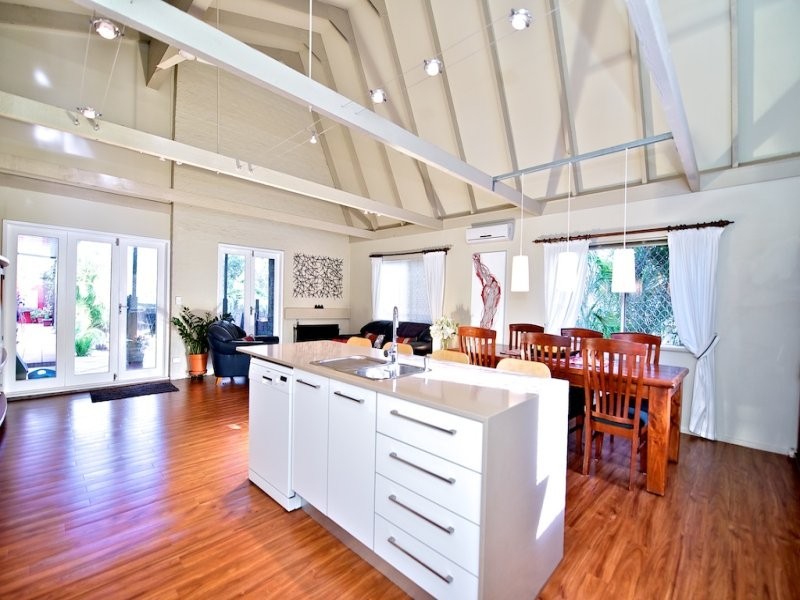 92 Lant Street, Chapel Hill QLD 4069