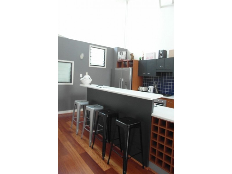 54 Vernon Tce, Teneriffe QLD 4005