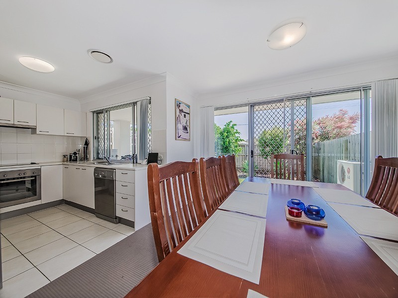 10 / 110 Lexey Crescent, Wakerley QLD 4154