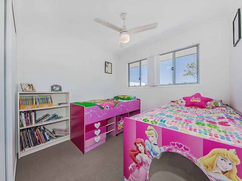 10 / 110 Lexey Crescent, Wakerley QLD 4154