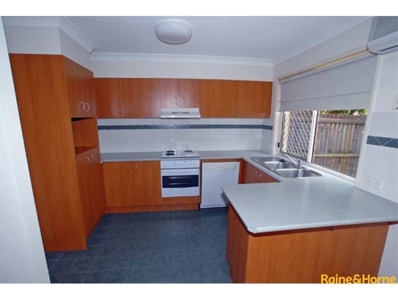 10 Chapman Place, Oxley QLD 4075