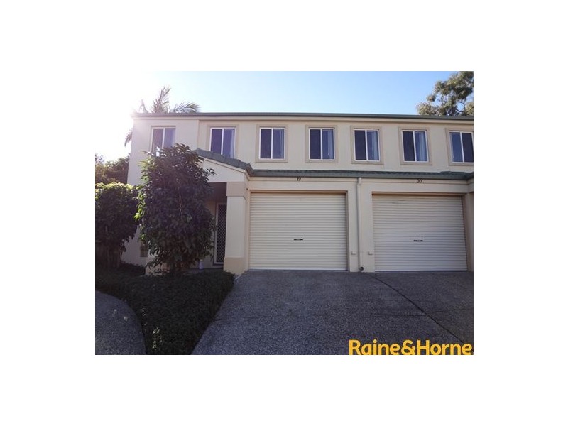 10 Chapman Place, Oxley QLD 4075