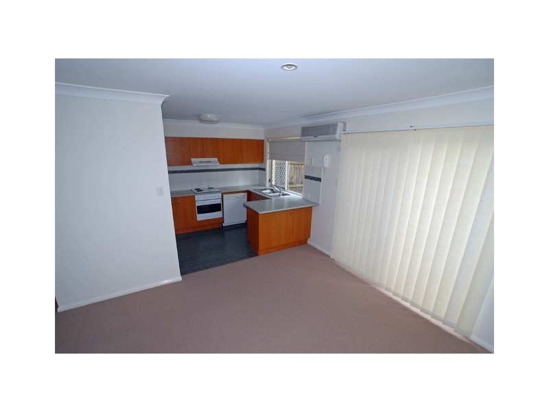 10 Chapman Place, Oxley QLD 4075