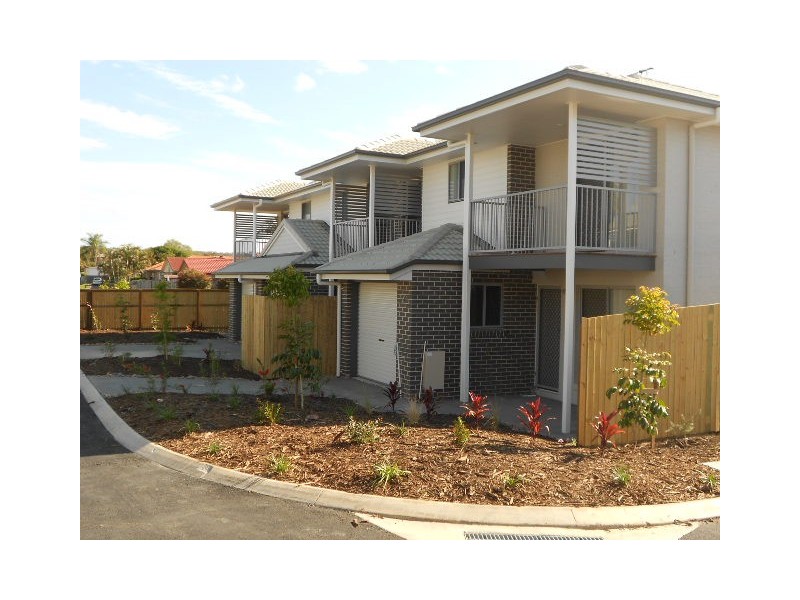 1 Gumview Street, Albany Creek QLD 4035