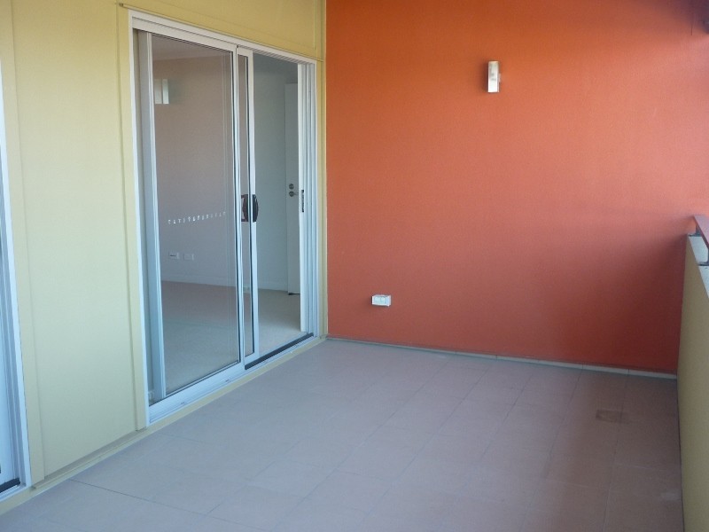 57/123 Barrack, Cannon Hill QLD 4170