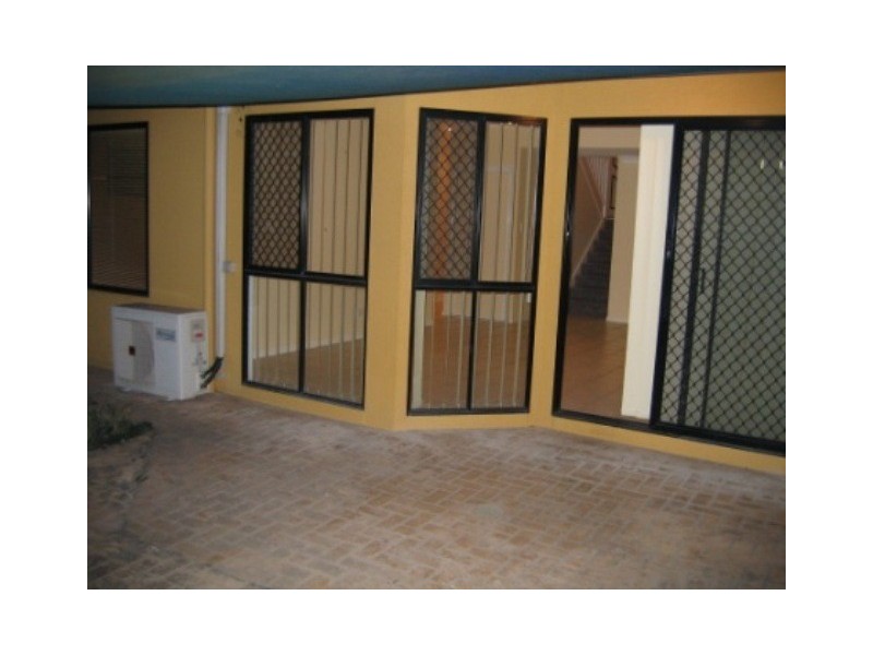 250 Sumners Road, Riverhills QLD 4074