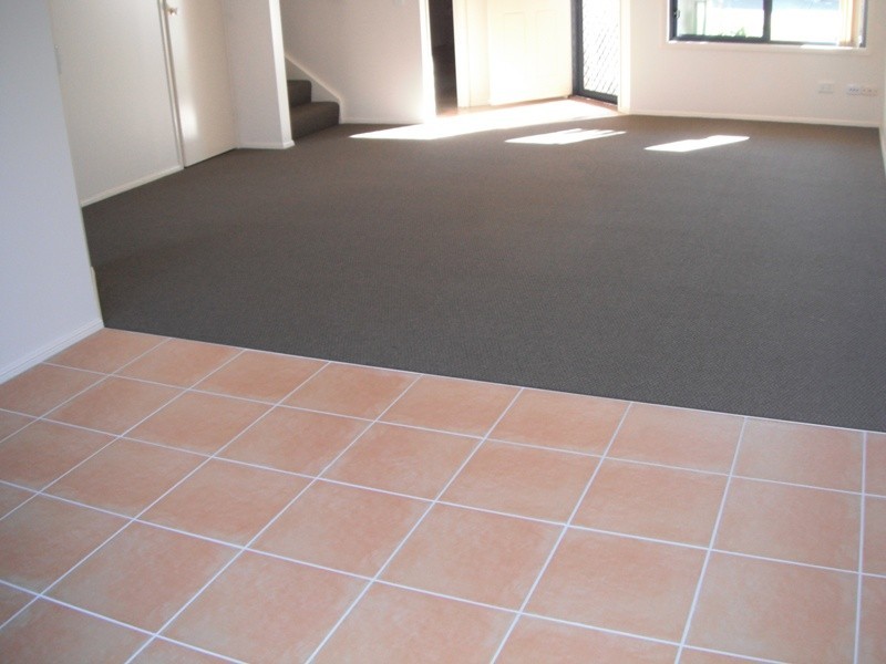 12 / 2 Bos Dr, Coomera QLD 4209