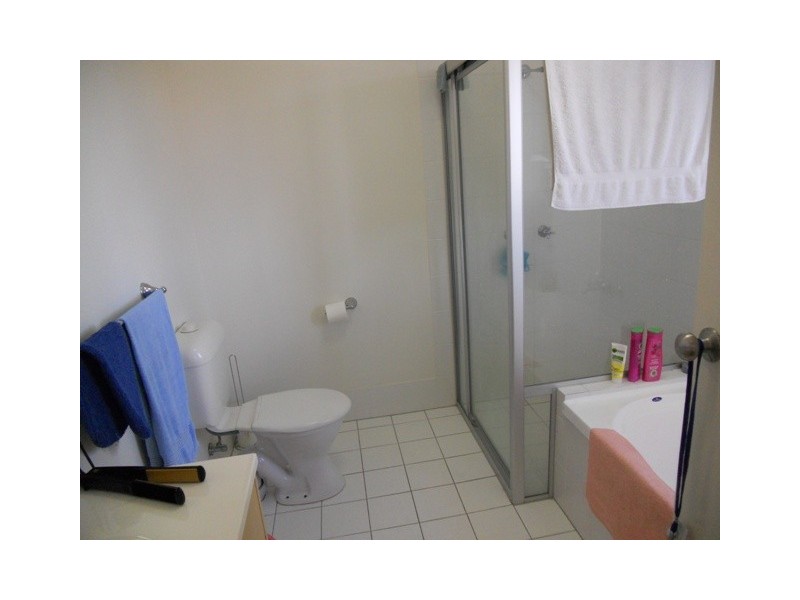 18 Loganlea Road, Waterford West QLD 4133