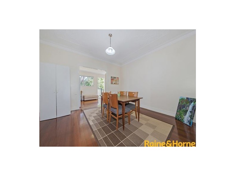 8 Meston Street, Mitchelton QLD 4053