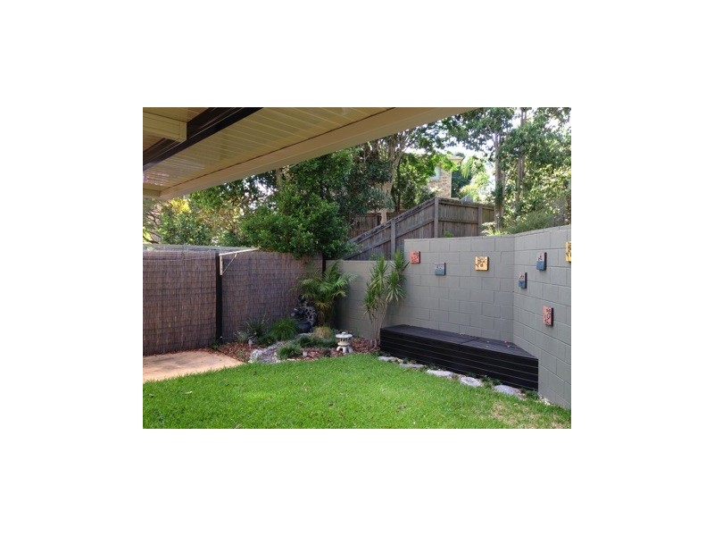 90 Oakleaf Street, Eight Mile Plains QLD 4113