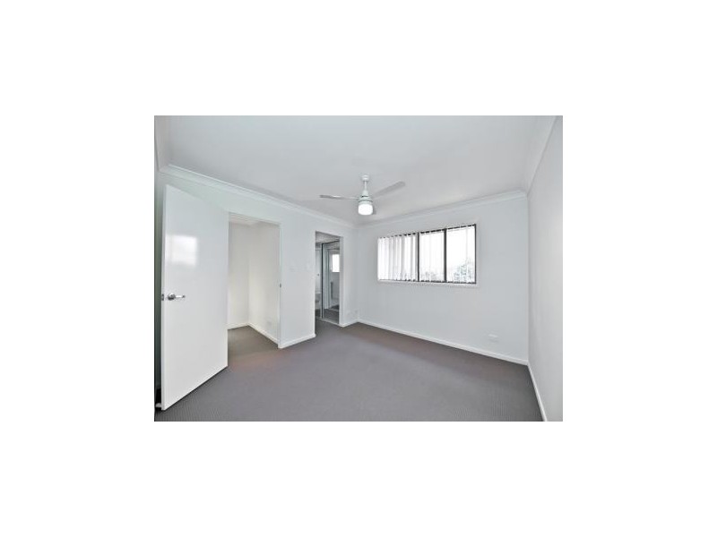 88 Shelduck Place, Calamvale QLD 4116