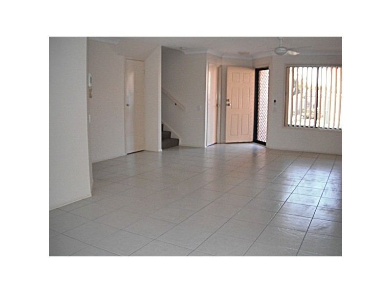 2 BOS DRIVE, Coomera QLD 4209