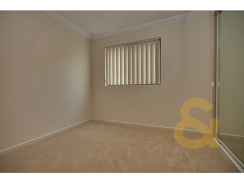 15 Dansie Street, Greenslopes QLD 4120