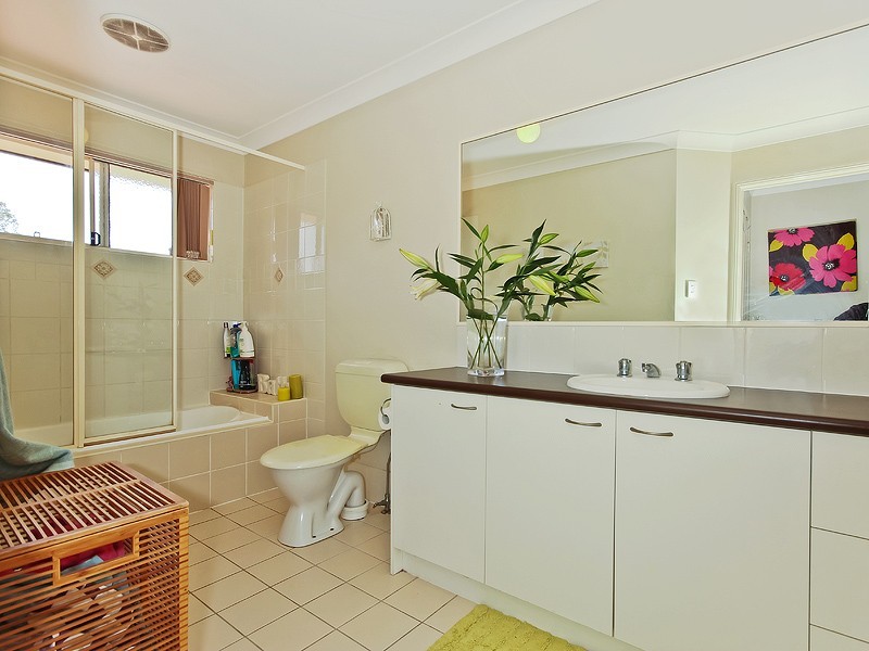 2/21 Chessom Street, Mitchelton QLD 4053