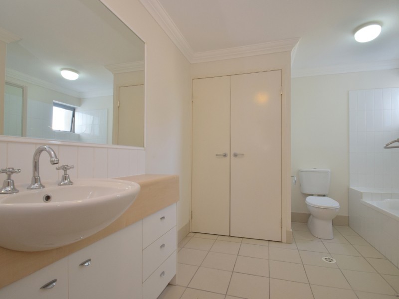 12 28 Belgrave Road, Indooroopilly QLD 4068