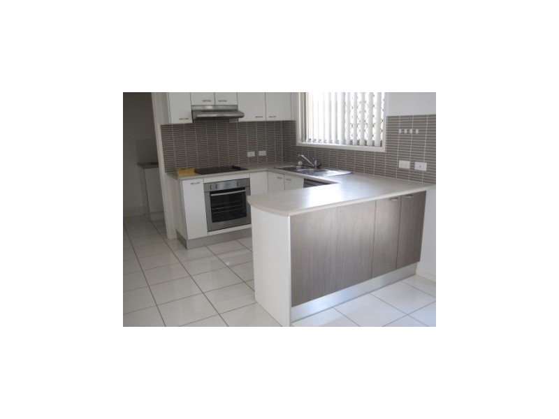 6/5 Cotterell Road, Kallangur QLD 4503