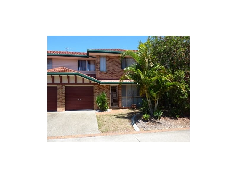 42/75 Brown St, Labrador QLD 4215