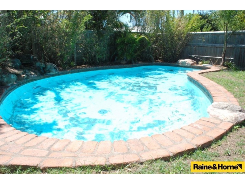 136 Norman Avenue, Norman Park QLD 4170