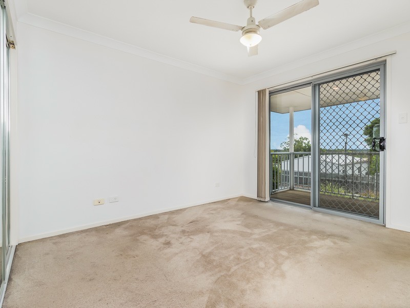 210 Government Road, Forest Lake QLD 4078