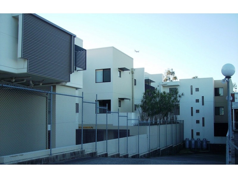 Unit 9 / 960 Wynnum Road, Cannon Hill QLD 4170