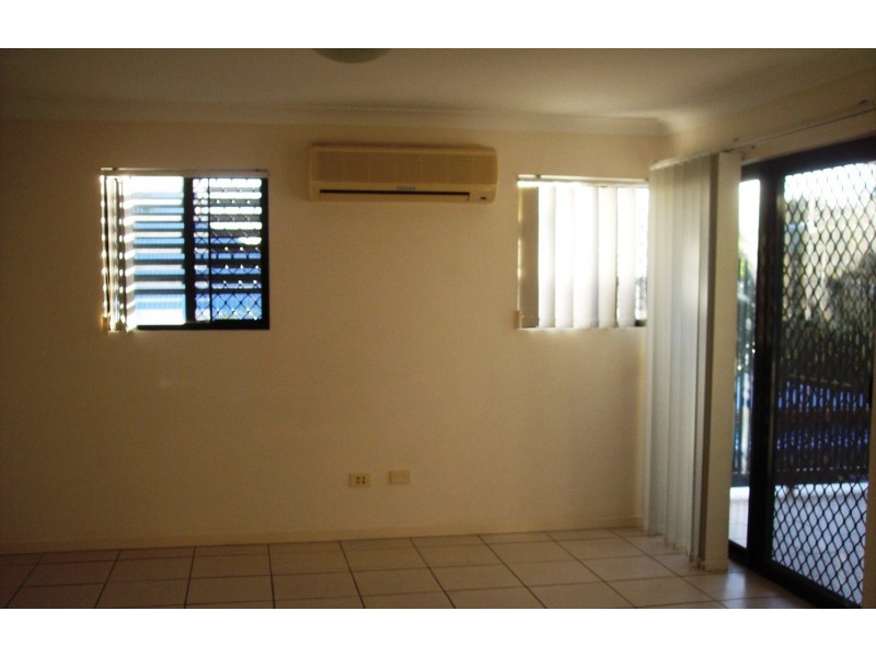 Unit 9 / 960 Wynnum Road, Cannon Hill QLD 4170