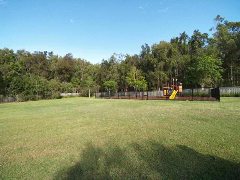 590 Pine Ridge Road, Coombabah QLD 4216
